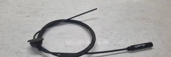 Volkswagen Golf Plus Engine bonnet/hood lock release cable 5M0823535