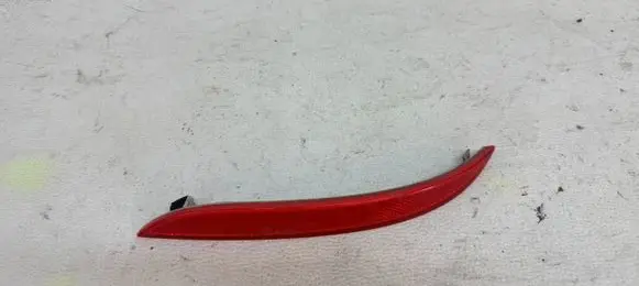 BMW 5 E60 E61 Rear tail light reflector 7183913