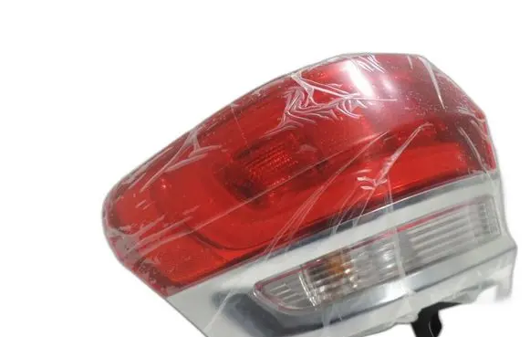 Jeep Grand Cherokee Rear/tail lights P68110001AG