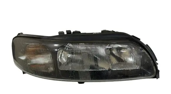 Volvo V70 Headlight/headlamp 8620687 89004806