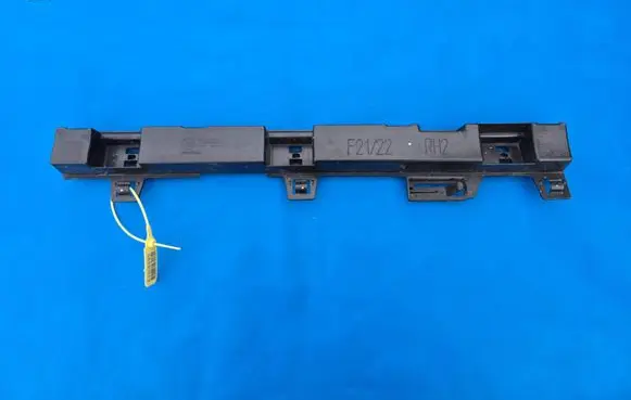 BMW 2 F22 F23 Sill supporting ledge 7268074