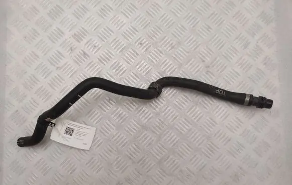 BMW 4 F36 Gran coupe Engine coolant pipe/hose 9329643