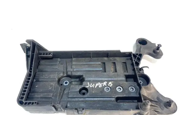 Skoda Superb B8 (3V) Battery tray 5Q0915321J