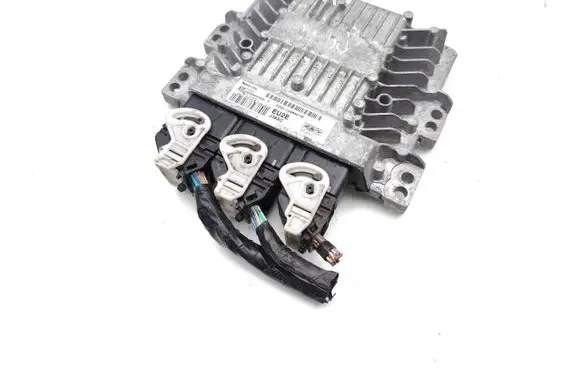 Ford Mondeo MK IV Engine control unit/module 7G91-12A650-YE 5WS40592E-T