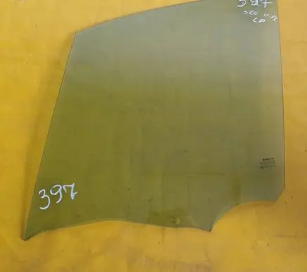 Renault Scenic II - Grand scenic II Front door window glass four-door