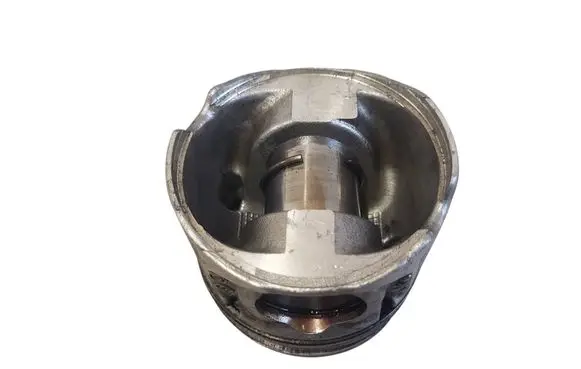 Piston