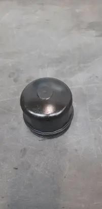 BMW M5 F90 Oil filter cover 