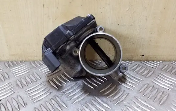 Ford Kuga II Throttle valve 9M5Q9E926AA A2C83077300