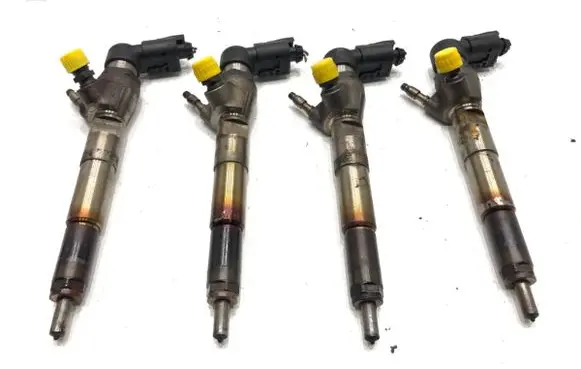 Renault Megane IV Fuel injectors set 166006212R