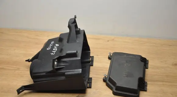 Mercedes-Benz E W213 Fuse box set A2135400124