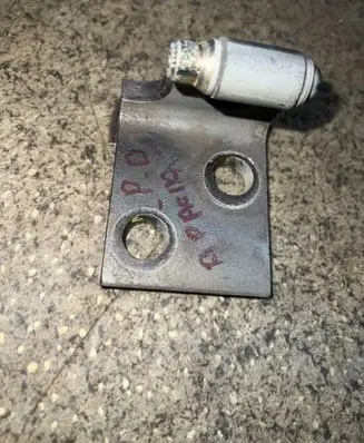 BMW X5 E53 Front door lower hinge 8265157