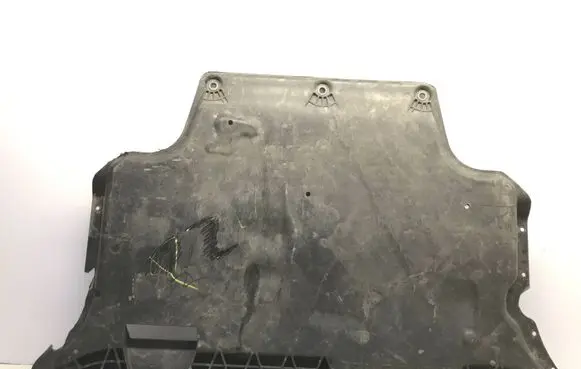 Volkswagen Golf VII Front underbody cover/under tray 3Q0825902