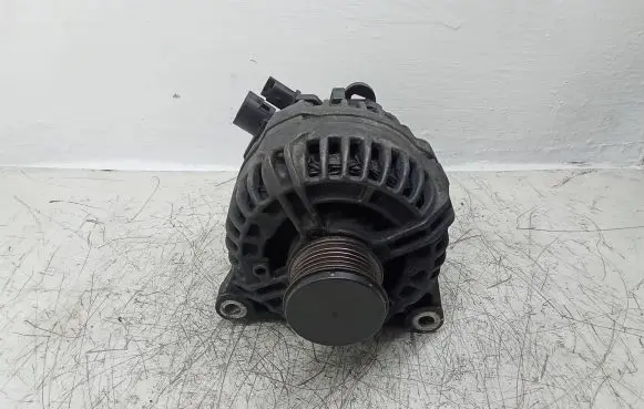 Citroen C5 Generator/alternator 9646321880 0124525035
