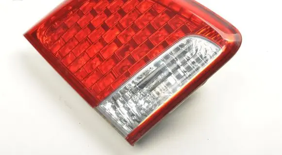 KIA Sorento Tailgate rear/tail lights 924052P02