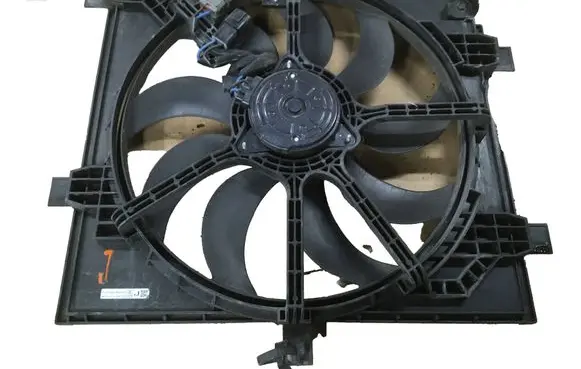 Nissan Juke I F15 Air conditioning (A/C) fan (condenser) 