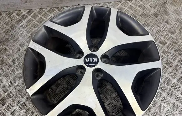KIA Sportage R19 alloy rim 52910F1500