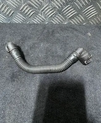 Opel Astra J Breather hose/pipe 55556495