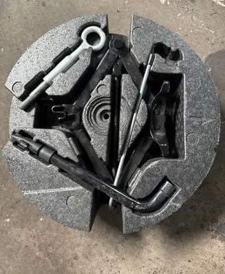 Volvo V70 Tool set 6G9217080AD