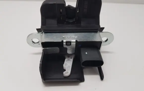 Volkswagen Polo V 6R Tailgate/trunk/boot lock/catch/latch 6R0827505F