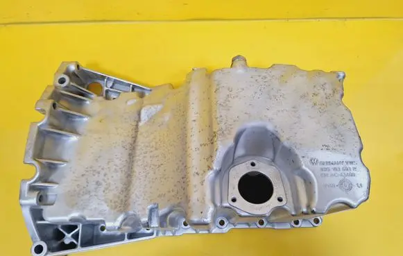 Audi A4 S4 B8 8K Oil sump 03G103603R