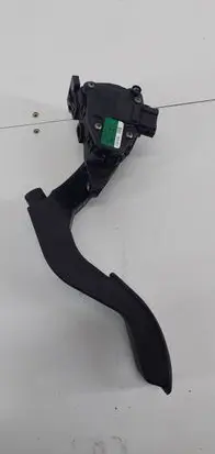 Audi A6 S6 C5 4B Accelerator throttle pedal 8D1721523E