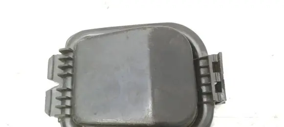 Audi A4 S4 B5 8D Headlight/headlamp dust cover 205109C