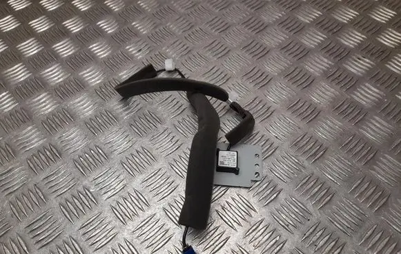 Nissan Navara D23 Radio antenna 259754KJ0A