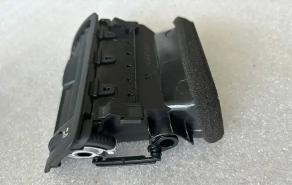 Volkswagen PASSAT B6 Dashboard side air vent grill/cover trim 3C2819701 P0110956 TT0024