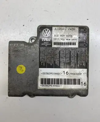 Volkswagen PASSAT B6 Airbag control unit/module 3C0909605N