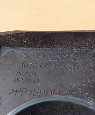 Volvo XC60 Rear bumper mounting bracket 30764698