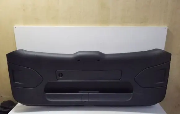 Audi Q3 8U Tailgate/boot lid cover trim 8U0867979