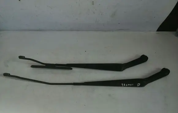 Mazda Premacy Front wiper blade arm