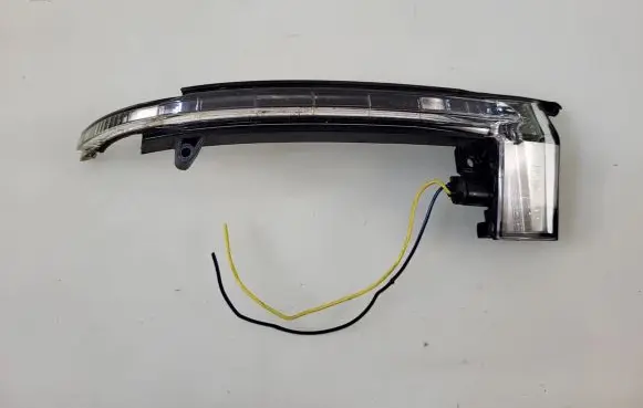 Audi Q3 8U Mirror indicator light 8K0949101
