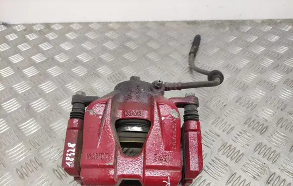 Fiat 500X Front brake caliper
