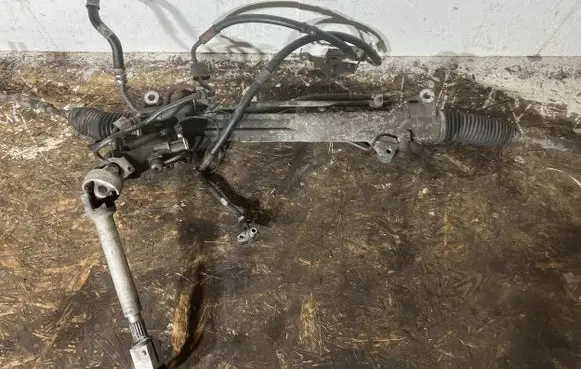 BMW 6 F06 Gran coupe Steering rack