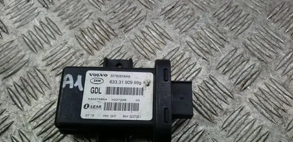 Volvo XC70 Light module LCM 30782658AA