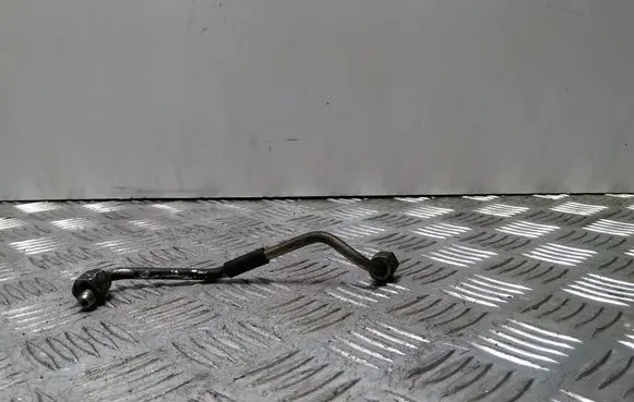 Lexus IS 220D-250-350 Fuel injector supply line/pipe 