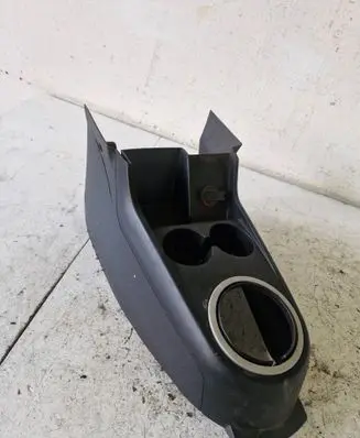 Volkswagen Fox Center console 