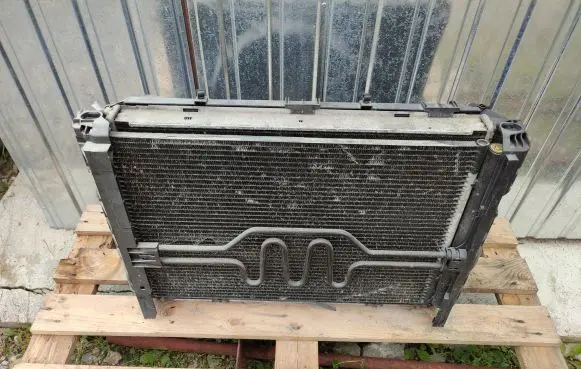 BMW 3 E90 E91 Radiator set 7526533