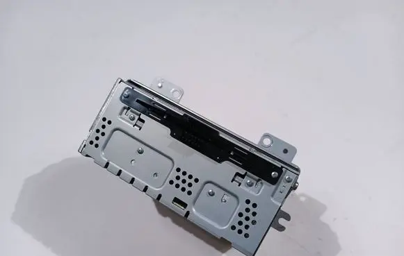 Ford Flex Radio/CD/DVD/GPS head unit DA8T-19C107-CF