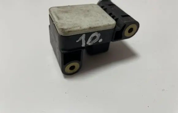 BMW X3 E83 Acceleration sensor 6911003