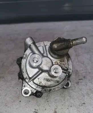 Opel Monterey Vacuum pump PG8003C