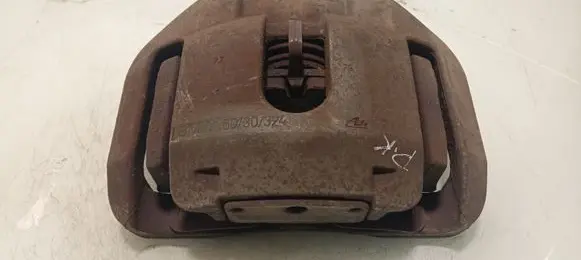 BMW 5 E60 E61 Front brake caliper 6030324