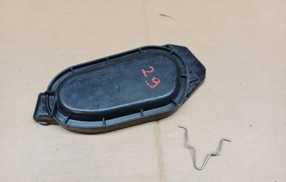 Volkswagen Golf Sportsvan Headlight/headlamp dust cover 510941607E