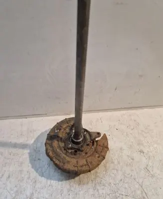KIA Sorento Rear wheel hub spindle/knuckle 