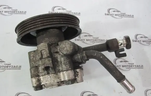 Nissan Navara D40 Power steering pump 175KM