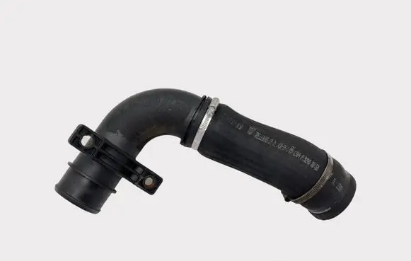 Intercooler hose/pipe