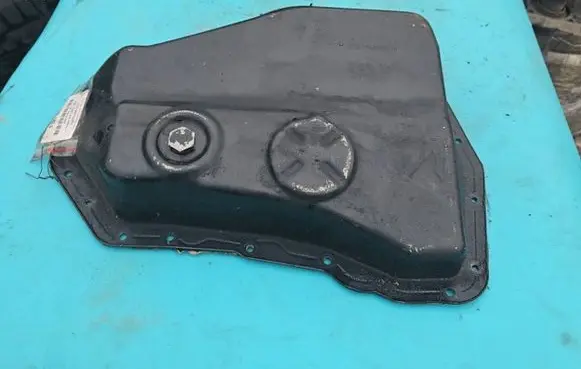 Oil sump