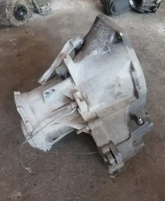 Ford Escort Manual 5 speed gearbox 96WT7F096EA