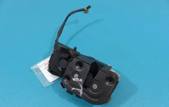 Mazda Premacy Rear door lock IMPRK798173